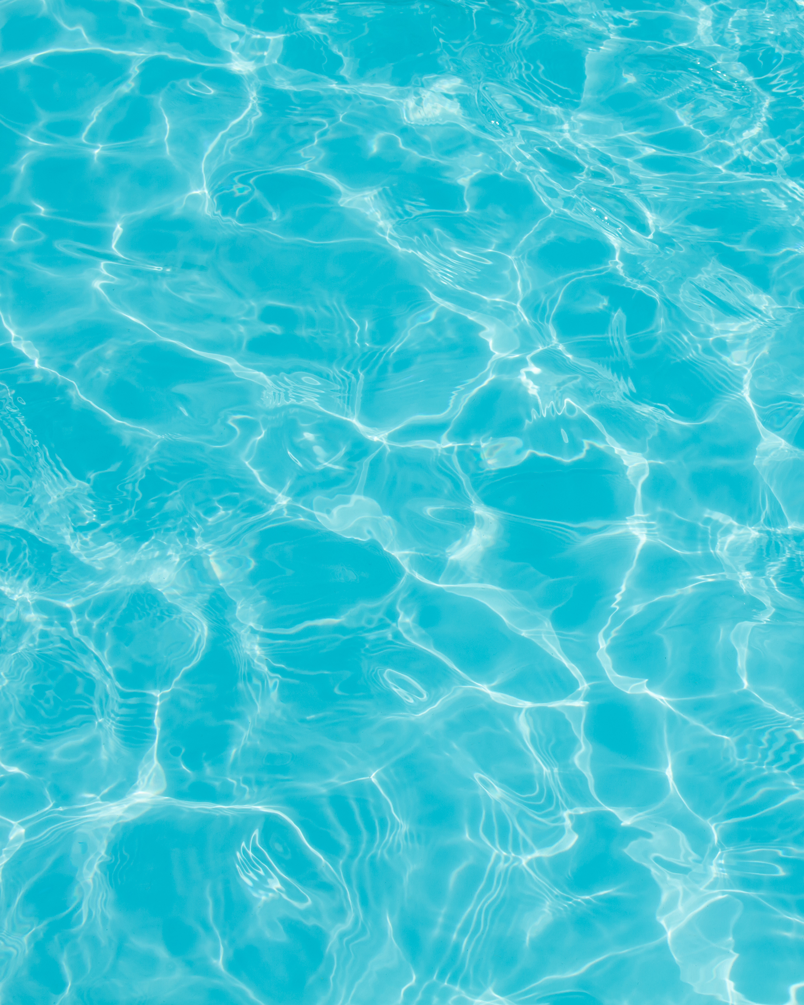 texture of water in the swimming pool